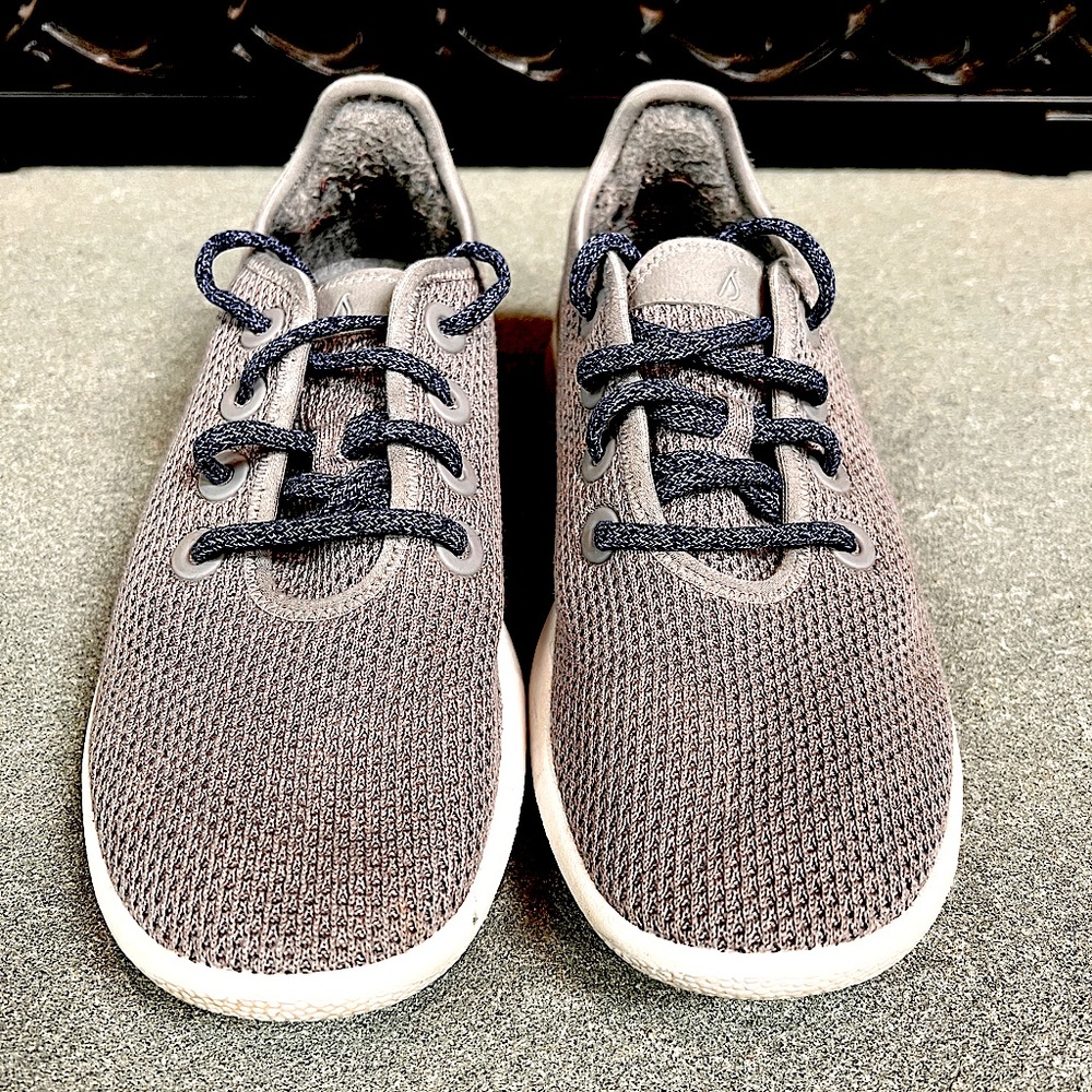 Allbirds Tree Runners, gray, 81/2, 1 year old. Excellent condition.